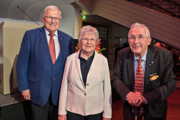 Prof. Dr. Hubert Weiger mit Frau, Dr. Klaus P. Arnold